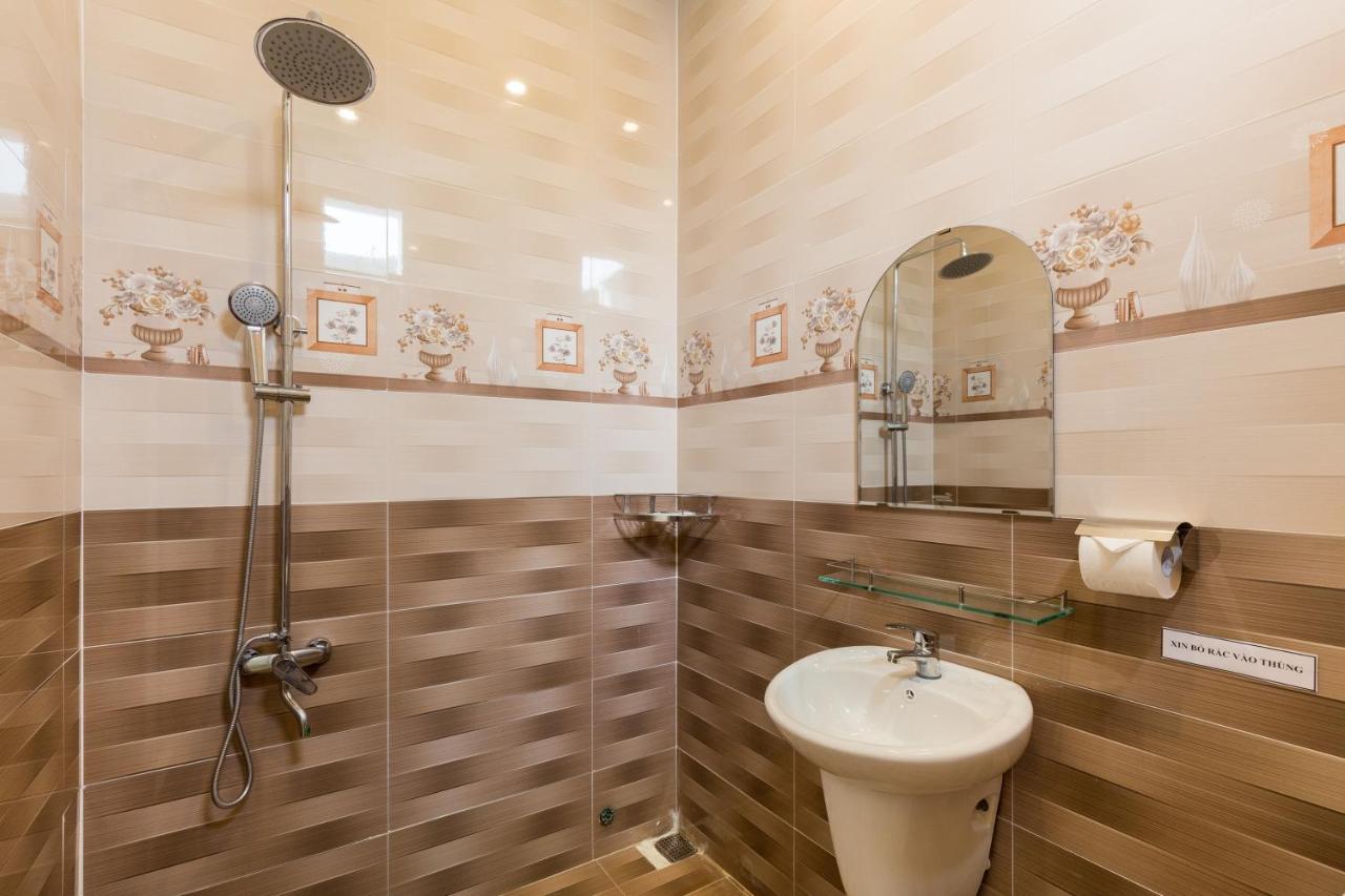 Oyo 960 Hoai Tam Hotel Phan Thiết Buitenkant foto