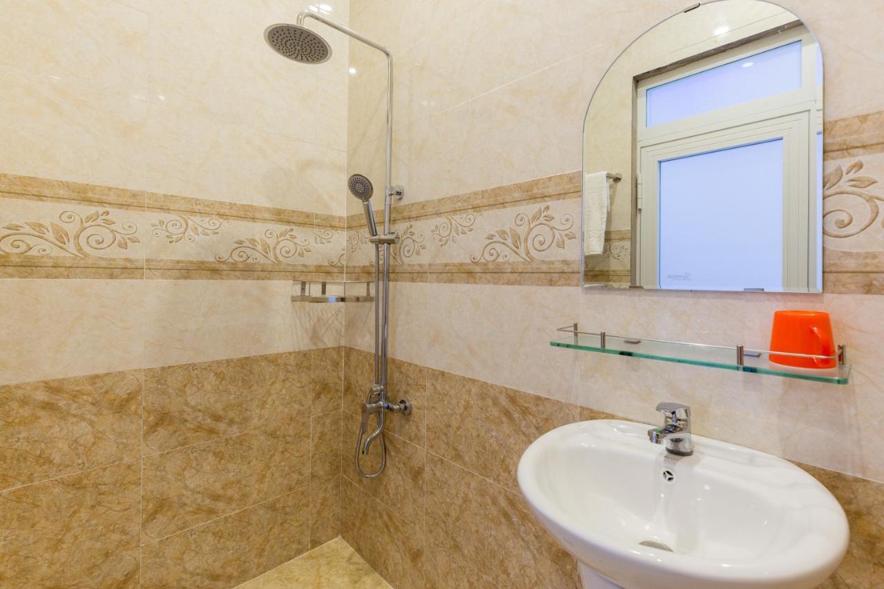 Oyo 960 Hoai Tam Hotel Phan Thiết Buitenkant foto